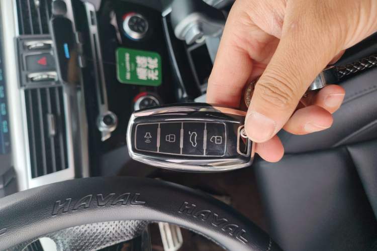 Used Haval H7 2017 Blue-Label H7L 2.0T Automatic Luxury Model