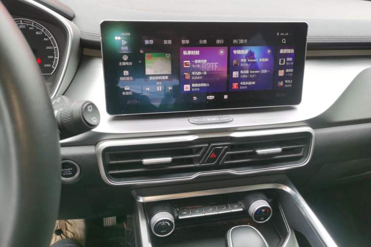 Used Geely Auto Coolray 2020 PRO 240T DCT Hunter Audio And AC Panel