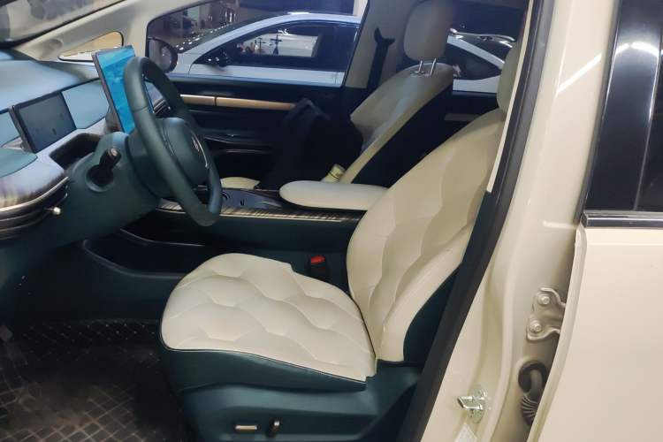 Used Baojun Cloud 2023 460 Pro
