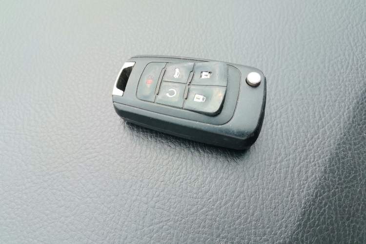 Used Buick GL8 2018 28T Luxury Model China VI Standard Vehicle Key