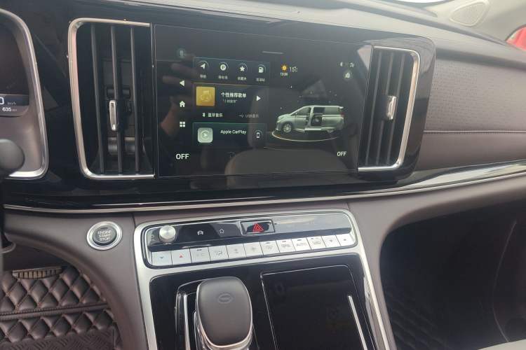 Used GAC Trumpchi M8 2021 Lingxiu Series 390T Deluxe Edition Audio And AC Panel