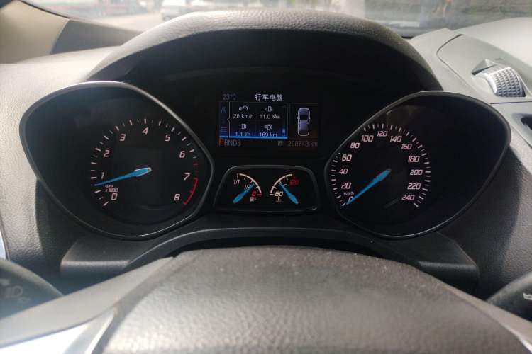 Used Ford Kuga 2013 2.0L GTDi Four-Wheel-Drive Elite Model