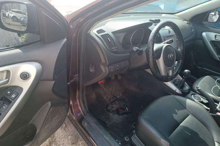 Used Kia Forte 2014 1.6L MT GL
