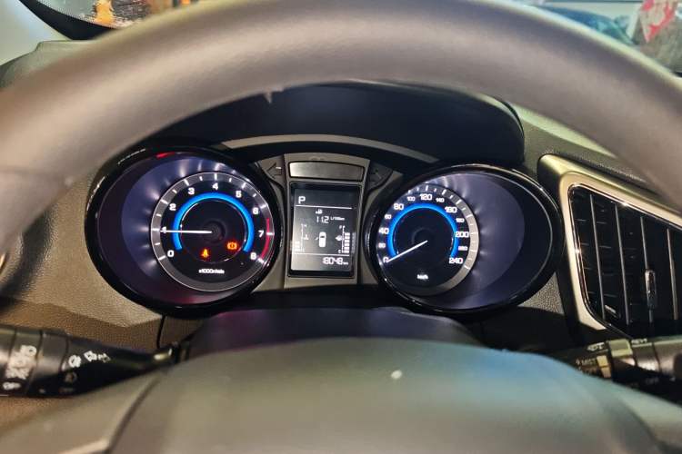 Used CHANGAN CS15 2016 1.5L Automatic Fashion Edition Instrument Cluster