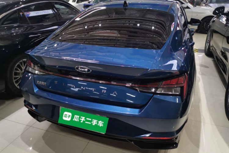 Used Hyundai Elantra 2021 1.5L CVT LUX Prestige Edition
