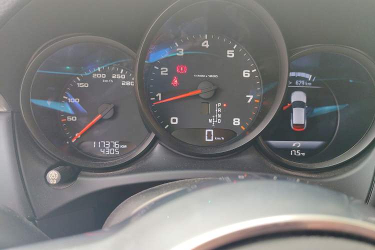 Used Porsche Macan 2017 Macan 2.0T Instrument Cluster