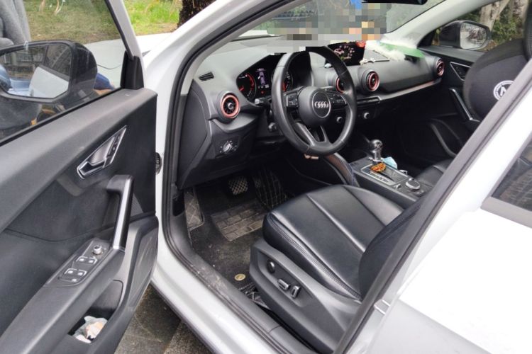 Used Audi Q2L 2018 35 TFSI Launch Exclusive Edition China VI
