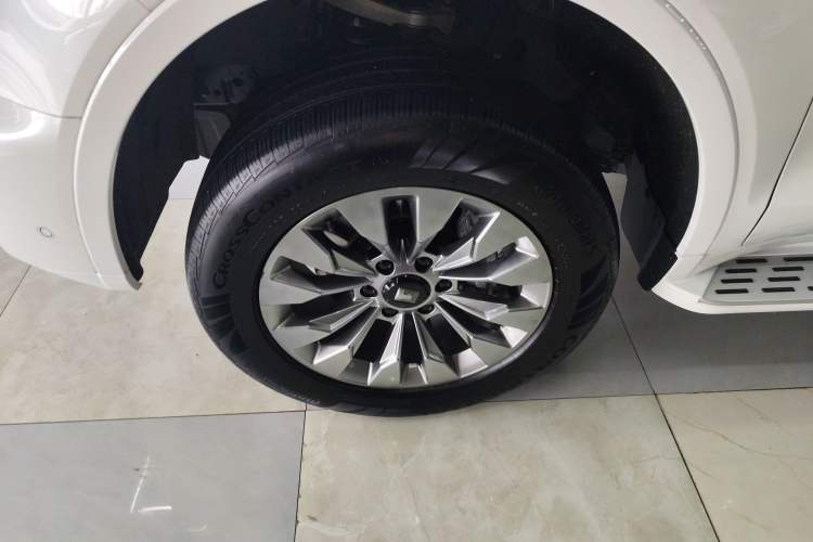 Used Tank 500 New Energy 2026 Model—Hi4-Z Smart Enjoyment Version Left Front Wheel Hub