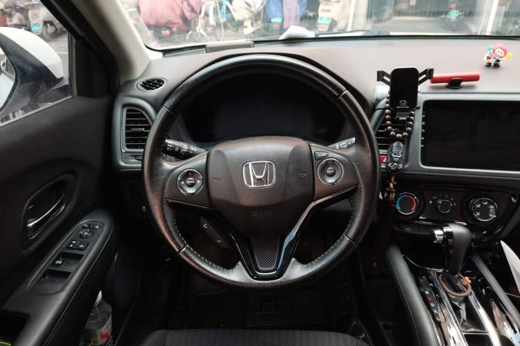 Used Honda Vezel 2018 1.5L CVT 2WD Technology Elite Model Steering Wheel