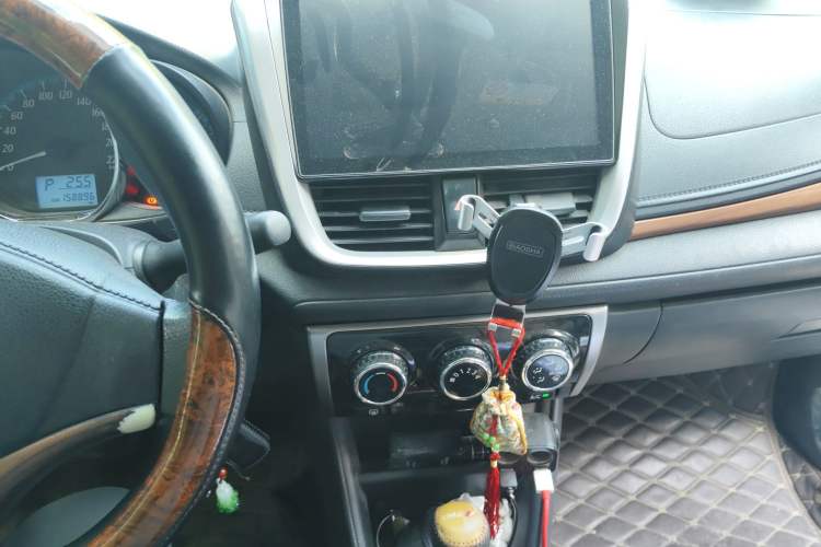 Used Toyota YARiS L Zhi Xiang 2017 1.5E CVT Dynamic Edition Audio And AC Panel