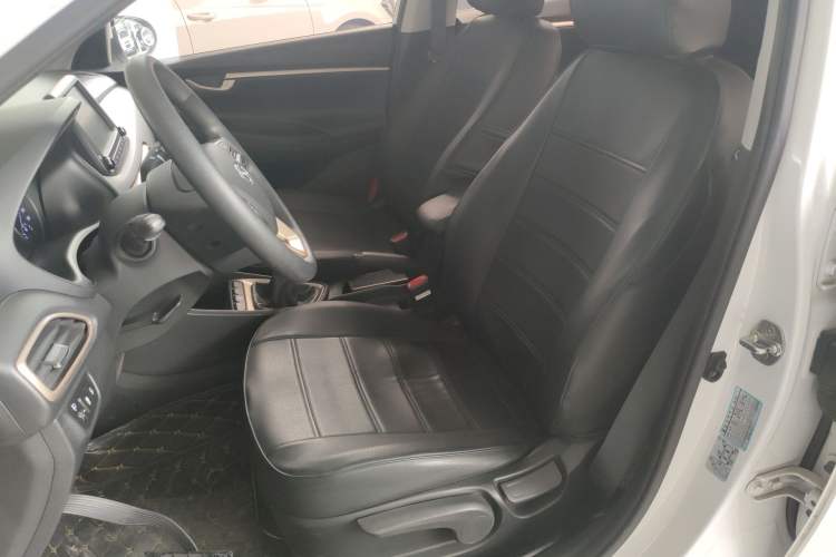 Used Hyundai Celesta 2017 1.6L Manual Joyful Edition DLX Left Front Seat