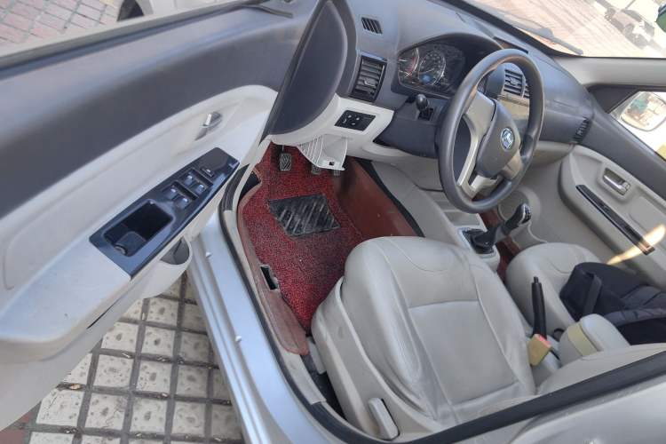 Used BAIC Changhe M50S 2015 1.4L Restyled Business Class (Leaf Spring) K14B