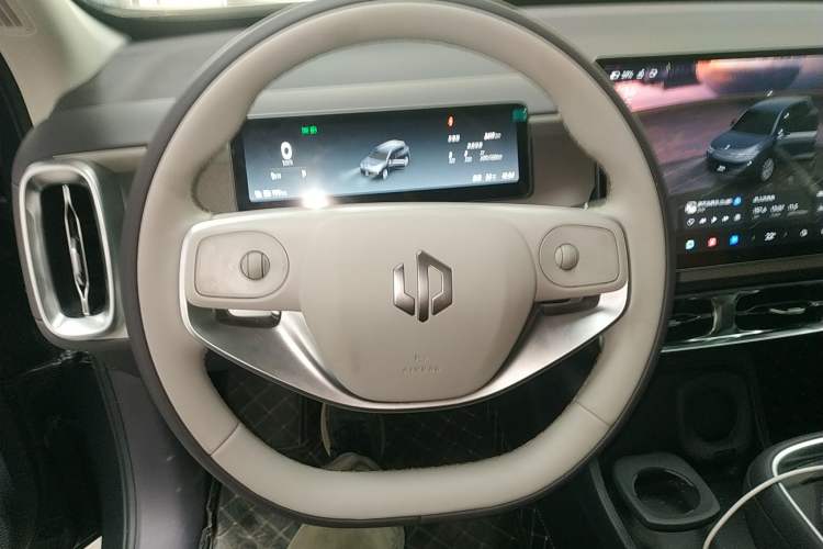 Used Leapmotor B10 2025 510 Comfort Edition Steering Wheel