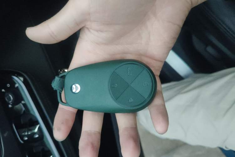 Used Nio ES8 2018 355 km Base Version 7-Seater Edition