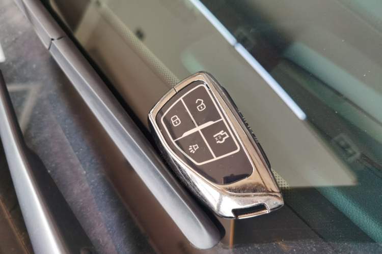 Used Buick Envision 2026 Model Equinox Plus Four-Wheel-Drive Avenir Aivia
