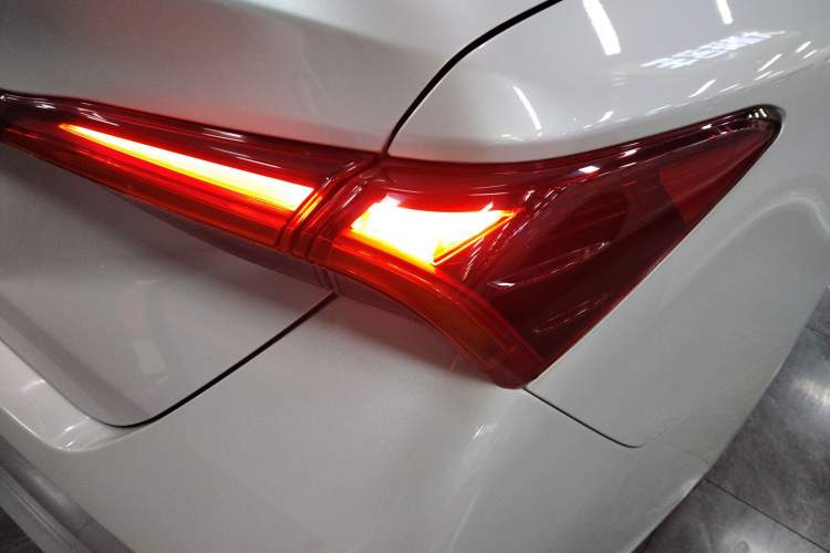 Used Toyota Avalon 2019 2.0L Luxury Edition China VI Standard