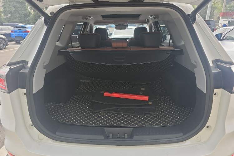 Used Chery Tiggo 8 PLUS 2022 Kunpeng Edition 390TGDI DCT Four-Wheel Drive Luxury Version