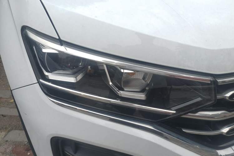 Used Volkswagen Tayron 2020 330TSI Two-Wheel Drive Luxury Smart Connectivity Version