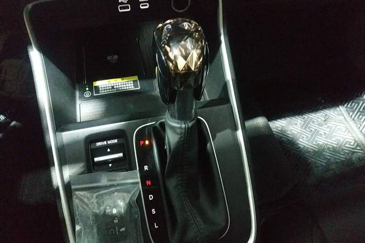 Used Honda CR-V 2023 240TURBO Two-Wheel Drive Deluxe Edition 7 Seats