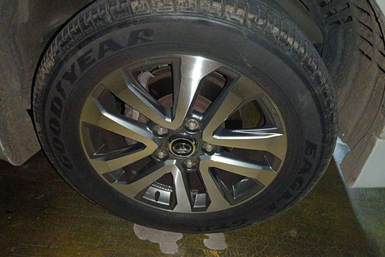 Used Toyota Land Cruiser 
