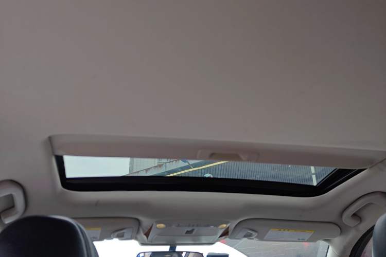 Used Infiniti Q50L 2015 2.0T Comfort Edition
