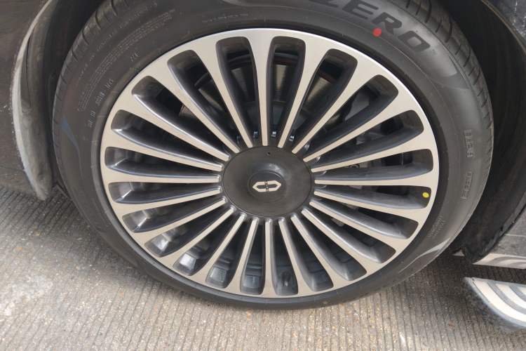 Used Hima AITO M9 2025 Extended-Range Ultra Version 52 kWh 6-Seater