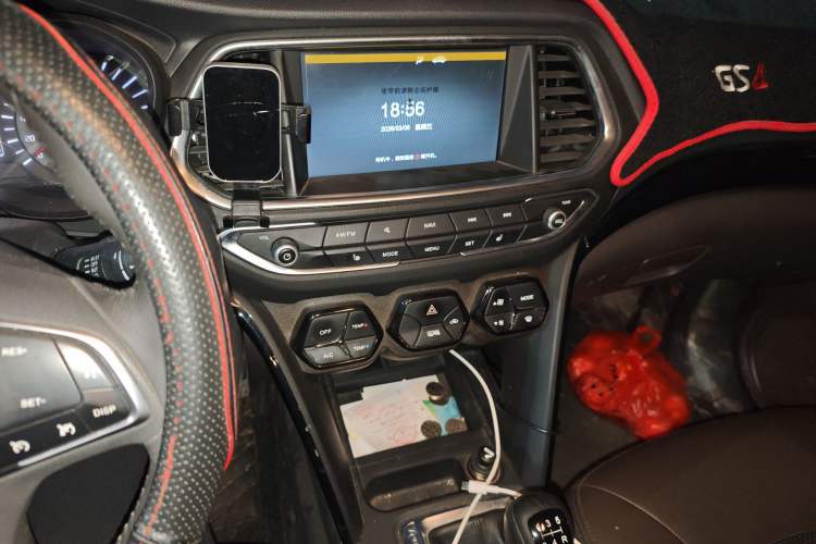 Used GAC Trumpchi GS4 2017 235T Manual Two-Wheel Drive Luxury Edition