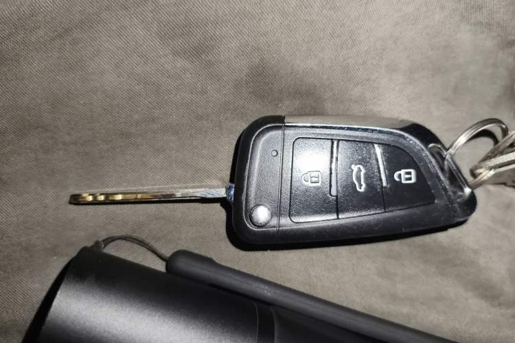 Used Toyota YARiS L Zhi Xuan 2020 X-Trail X 1.5L CVT Luxury Edition