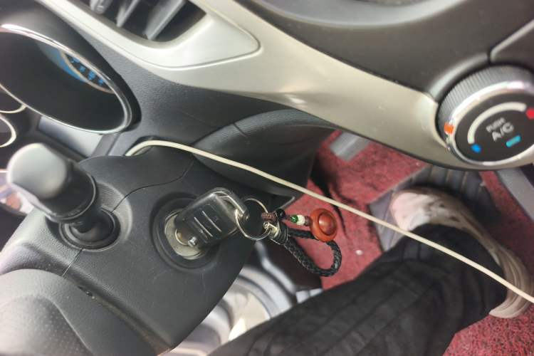 Used CHANGAN CS35 2014 1.6L Automatic Luxury Navigation Model China IV Standard
