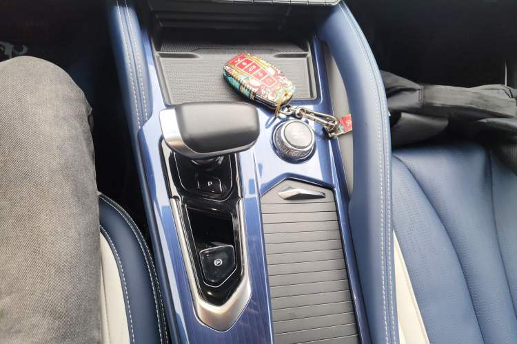 Used Geely Auto Monjaro L 2022 1.5T Thunder Hi·F Plug-in Hybrid Super Rui
