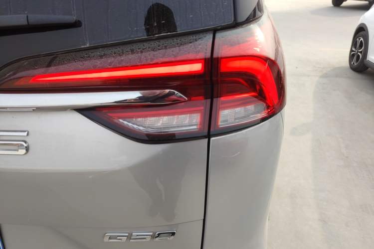 Used SAIC MAXUS G50 2019 1.5T Automatic Luxury Edition China VI Standard
