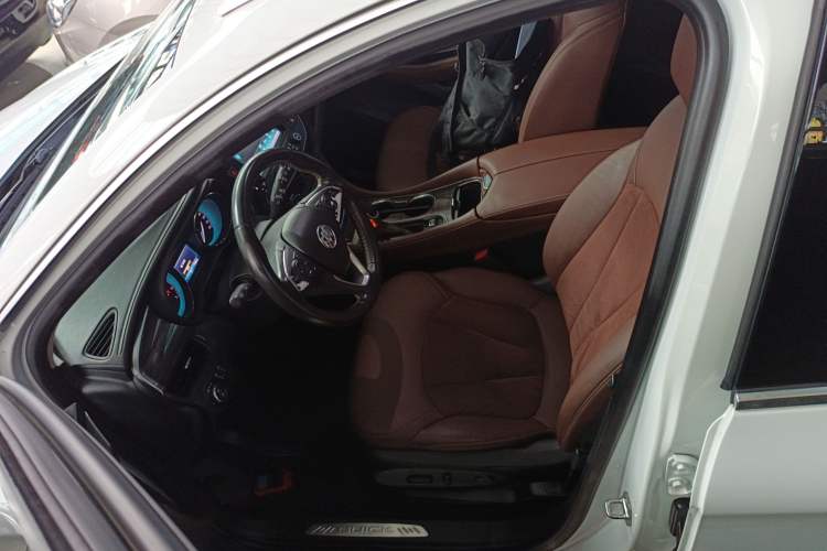 Used Buick Envision 2017 20T Two-Wheel Drive Elite Version