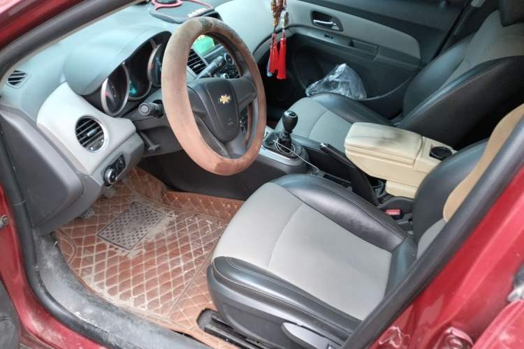 Used Chevrolet Cruze 2012 1.6L SL Grand Edition Manual Transmission