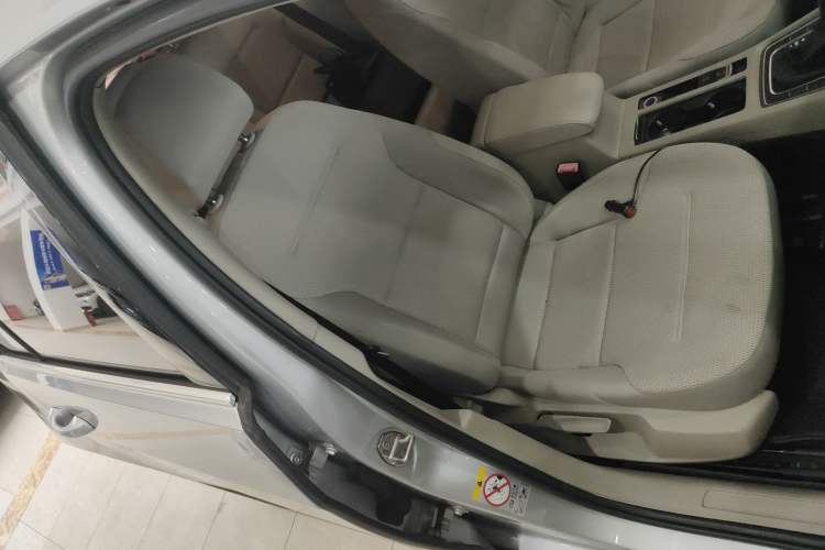 Used Volkswagen Golf 2015 1.4TSI Automatic Comfort Model
