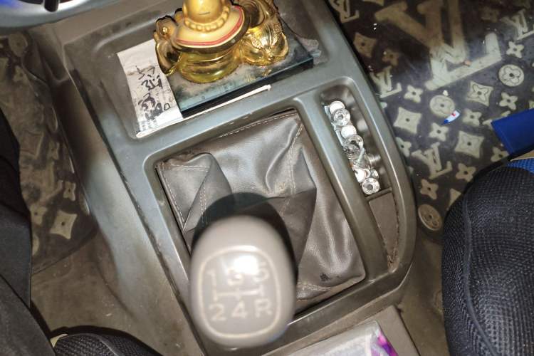 Used JMC Baodian 2015 2.8T New Value-Added Diesel Two-Wheel Drive Comfort Edition JX493ZLQ4F
