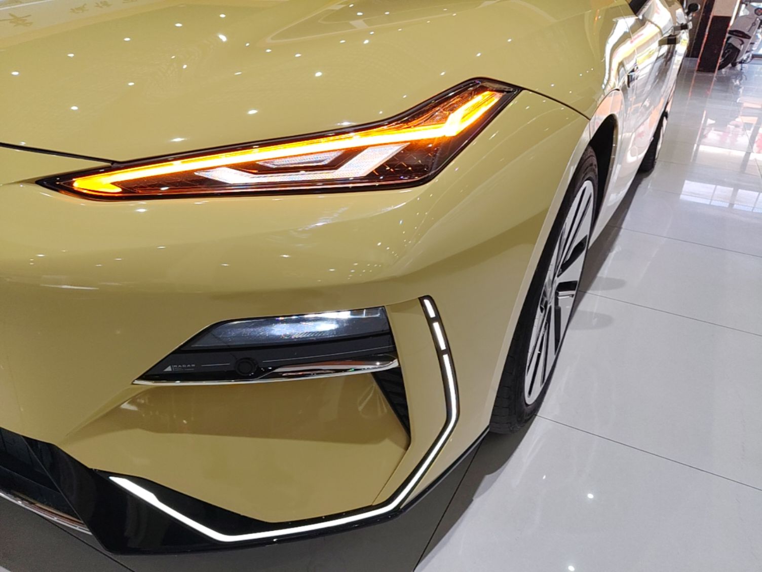 Geely Galaxy E8 2024 665 km Range Rear-Drive Starship Long-Range Version — снимка 8