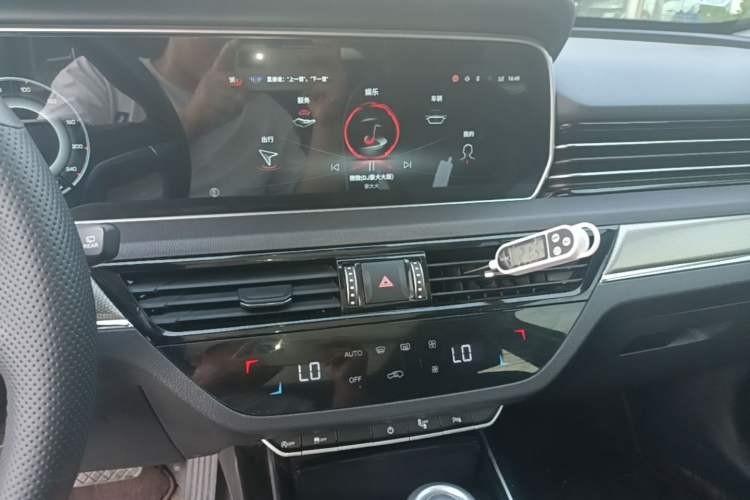 Used Hongqi HS5 2022 Revised Version 2.0T Smart Connect Flagship Edition