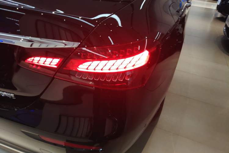 Used Mercedes-Benz E-Class 2023 Updated E 300 L Luxury Edition
