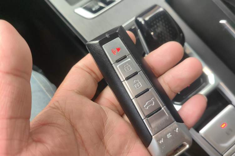 Used Wey Macchiato 2021 1.5L DHT Custom Edition Vehicle Key