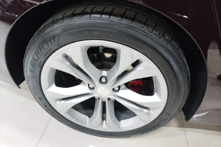 Used Buick LaCrosse 2022 Avenir Avia First Edition