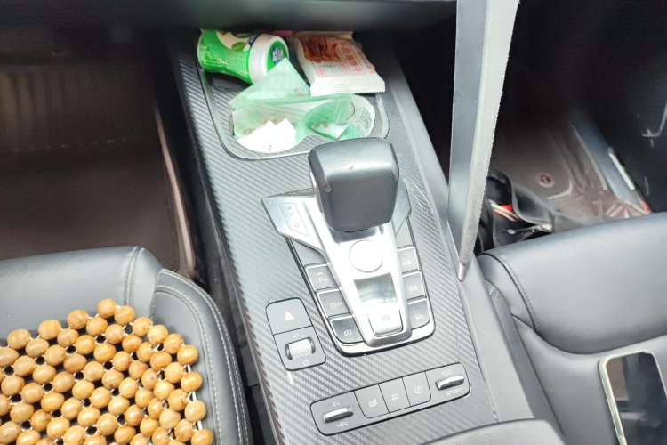 Used BYD Song Pro New Energy 2019 DM 1.5T Four-Wheel Drive Performance Edition Deluxe Model Gear Lever