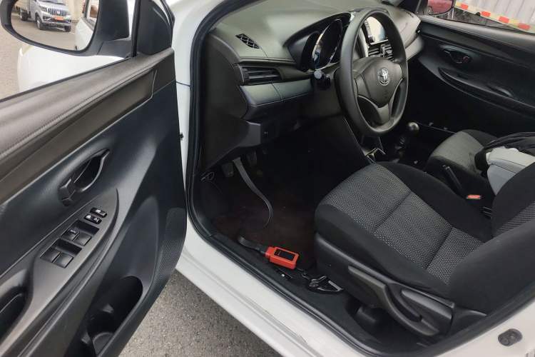 Used Toyota Vios 2014 1.3L Manual Value Edition Driver Seat