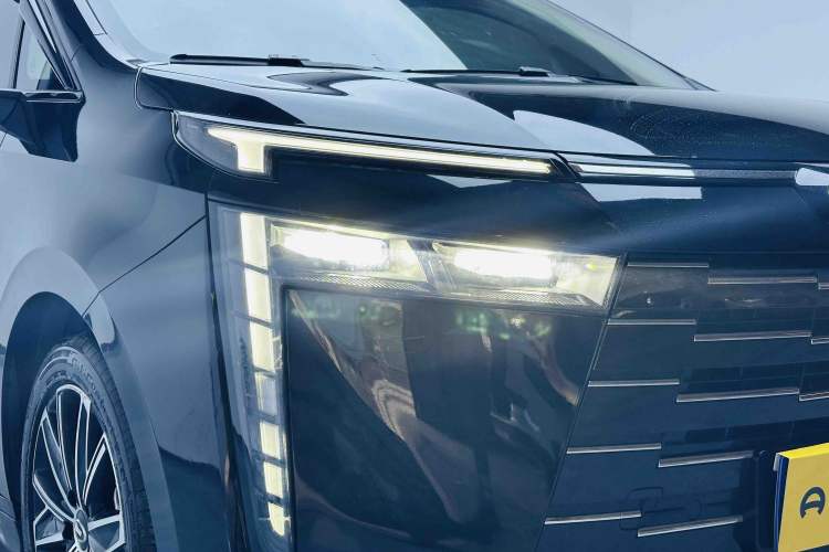 Used GAC Trumpchi Trumpchi E8 2024 Honor Series 2.0L Honor Edition
