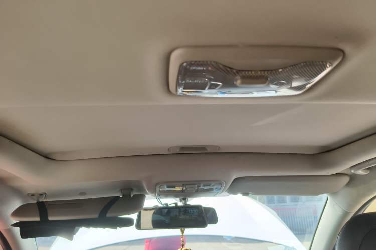 Used Changan Eado 2015 1.6L Automatic Junku Model China IV Standard
