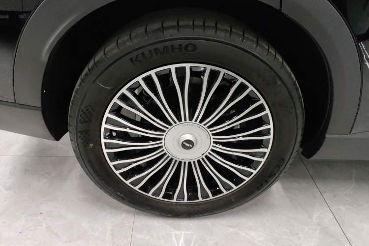 Used Chery Fengyun T9 2024 120 Long-Range Luxury Version 5 Seats Lithium Iron Phosphate
