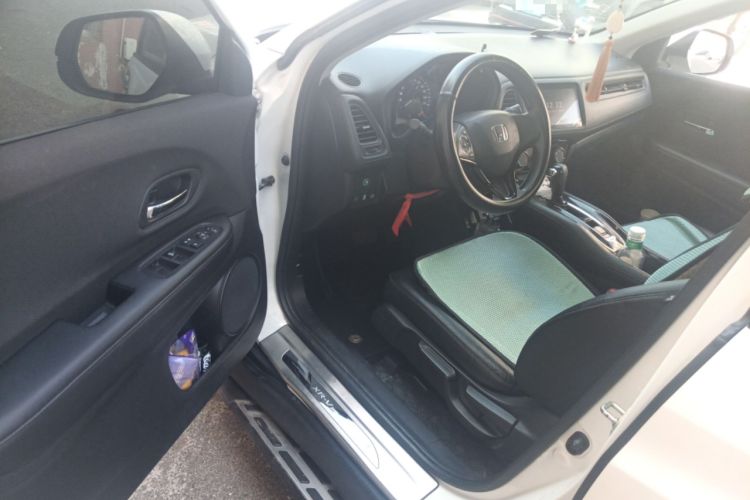 Used Honda Vezel 2020 1.5L CVT Pioneer Edition Driver Seat