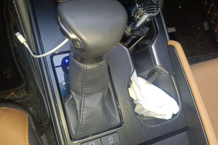 Used Lexus ES 2022 200 Excellence Edition