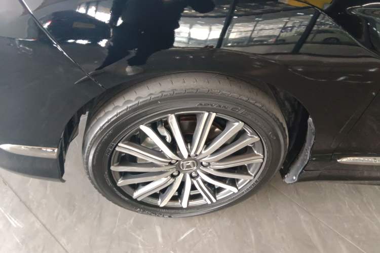 Used Honda Elysion 2022 2.0L eHEV Luxury Edition
