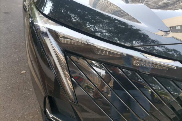 Used GAC Trumpchi EMKOO 2022 1.5T Supernova Pro Edition Right Front Headlight