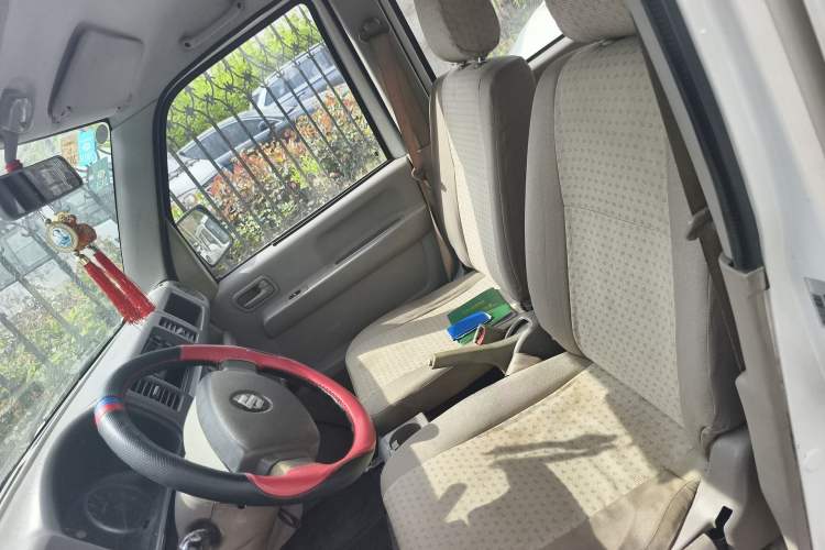 Used Suzuki Landy 2010 1.2L Manual Comfort Version – Sunshine Edition
